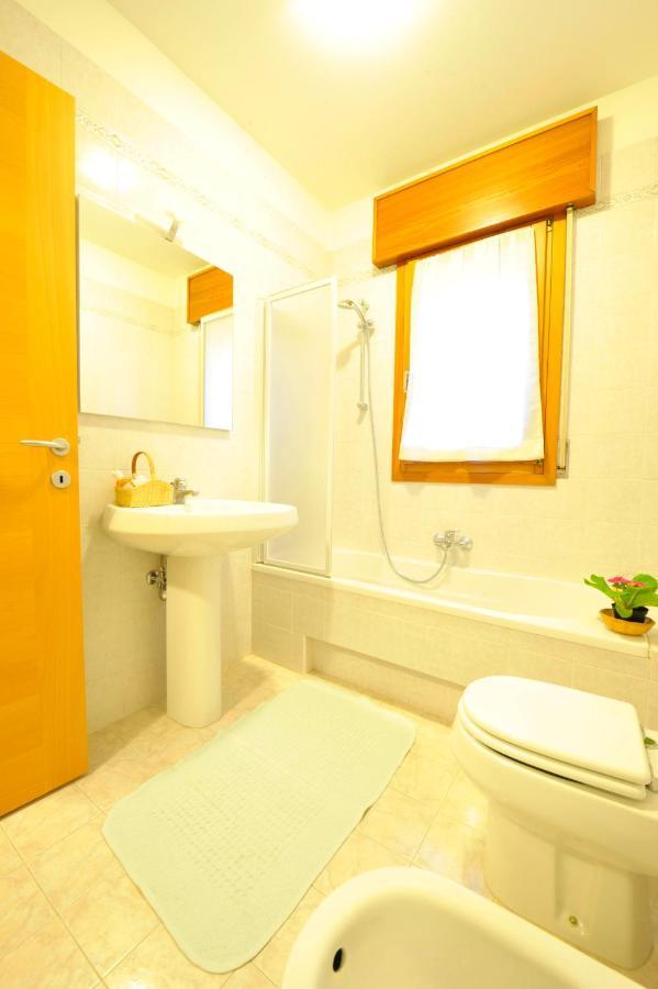 Bed And Breakfast La Sosta Ponte San Nicolo Room photo