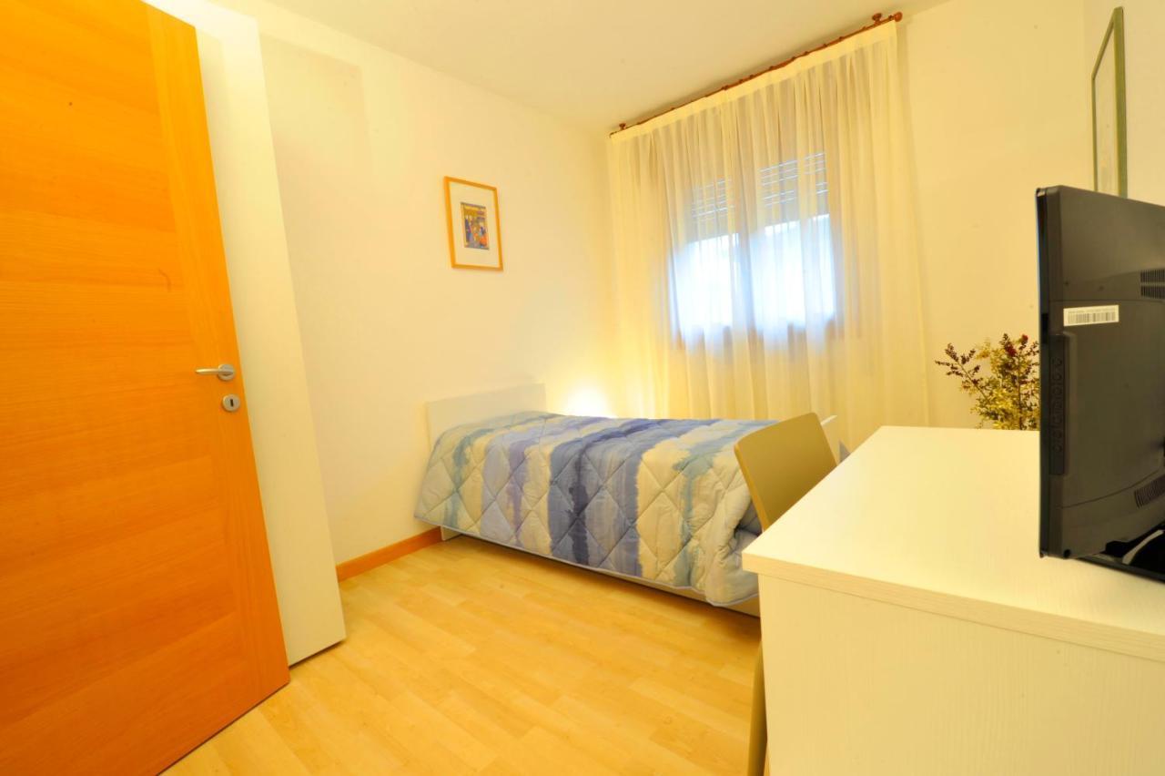 Bed And Breakfast La Sosta Ponte San Nicolo Room photo